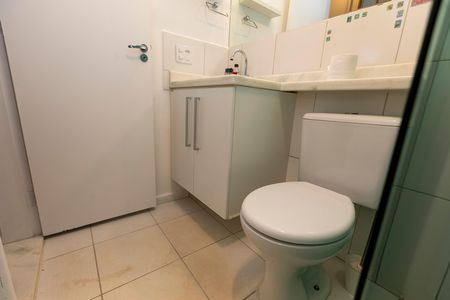 Casa de condomínio para alugar com 102m², 3 quartos e 2 vagas Casa de condomínio para alugar com 102m², 3 quartos e 2 vagasBANHEIRO SOCIAL