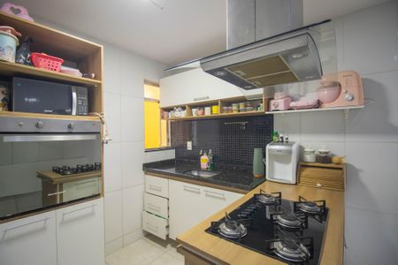 Casa para alugar com 80m², 2 quartos e sem vaga Casa para alugar com 80m², 2 quartos e sem vagaCozinha