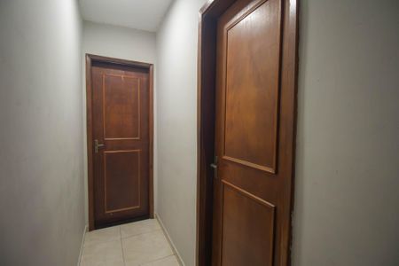 Corredor de casa para alugar com 2 quartos, 80m² em Brasilândia, São Gonçalo
