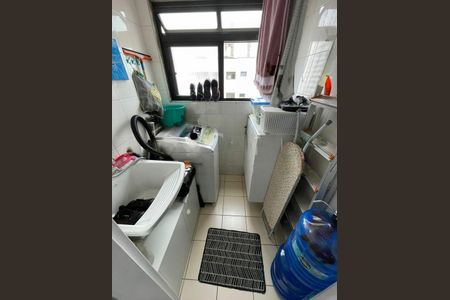 Apartamento à venda com 68m², 2 quartos e 1 vaga
