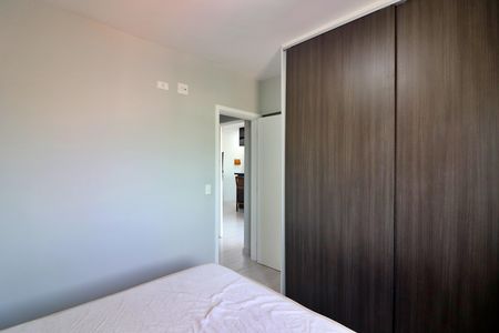 Quarto 1 de apartamento para alugar com 2 quartos, 54m² em Vila Aurea, São Bernardo do Campo