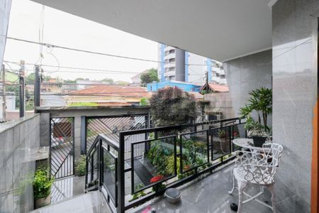 Casa à venda com 241m², 3 quartos e 5 vagas