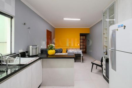 Casa à venda com 241m², 3 quartos e 5 vagas