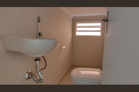 Casa à venda com 168m², 3 quartos e 2 vagas