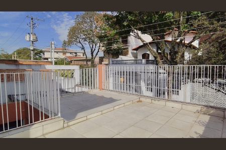 Casa à venda com 168m², 3 quartos e 2 vagas