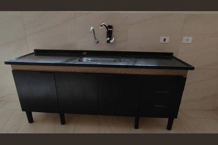 Casa à venda com 168m², 3 quartos e 2 vagas