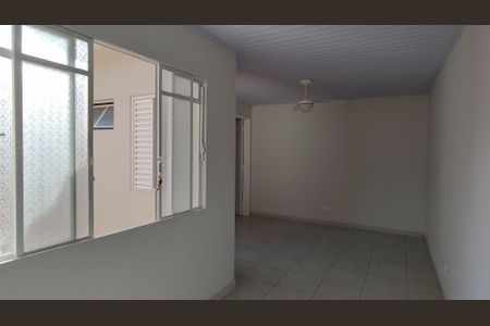 Casa à venda com 168m², 3 quartos e 2 vagas