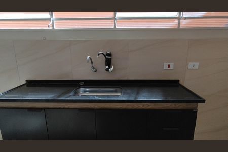 Casa à venda com 168m², 3 quartos e 2 vagas