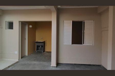 Casa à venda com 168m², 3 quartos e 2 vagas