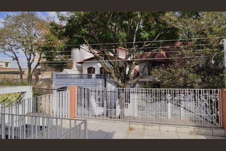 Casa à venda com 168m², 3 quartos e 2 vagas