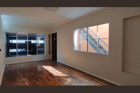 Casa à venda com 3 quartos, 168m² em Vila Fiat Lux, São Paulo