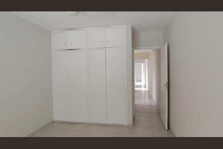 Casa à venda com 168m², 3 quartos e 2 vagas
