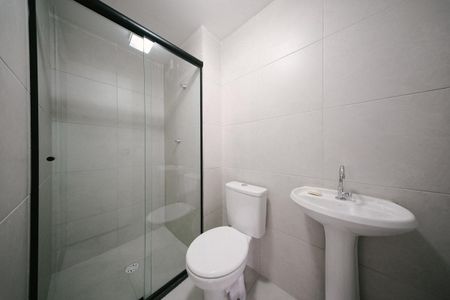 Apartamento para alugar com 43m², 2 quartos e 1 vaga Apartamento para alugar com 43m², 2 quartos e 1 vagaBanheiro