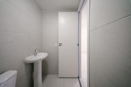 Apartamento para alugar com 43m², 2 quartos e 1 vaga Apartamento para alugar com 43m², 2 quartos e 1 vagaBanheiro