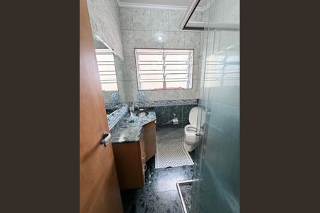 Casa à venda com 2 quartos, 112m² em Jardim Aeroporto, São Paulo
