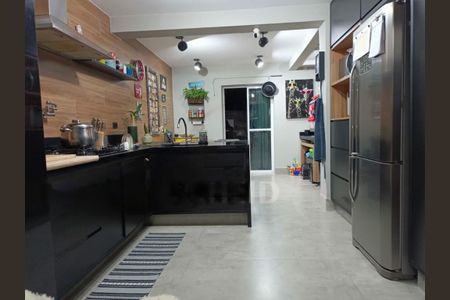 Casa à venda com 130m², 3 quartos e 1 vaga