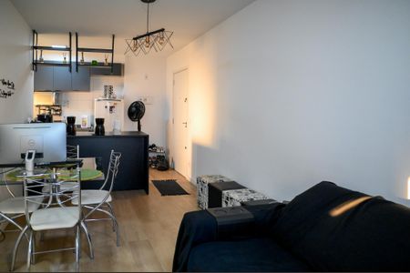 Apartamento à venda com 48m², 2 quartos e 1 vaga Apartamento à venda com 48m², 2 quartos e 1 vagaSala
