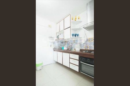 Apartamento à venda com 2 quartos, 65m² em Jardim Petropolis, São Paulo