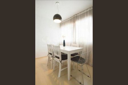 Apartamento à venda com 2 quartos, 65m² em Jardim Petropolis, São Paulo