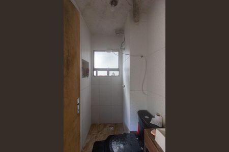 Apartamento para alugar com 55m², 2 quartos e sem vagaBanheiro