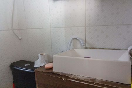 Apartamento para alugar com 55m², 2 quartos e sem vagaBanheiro