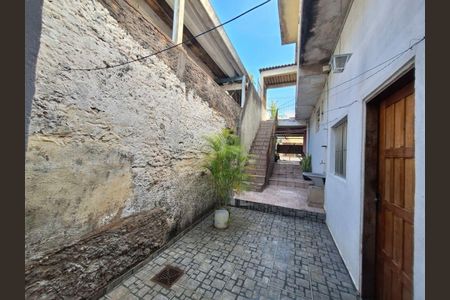 Casa à venda com 102m², 3 quartos e 2 vagas