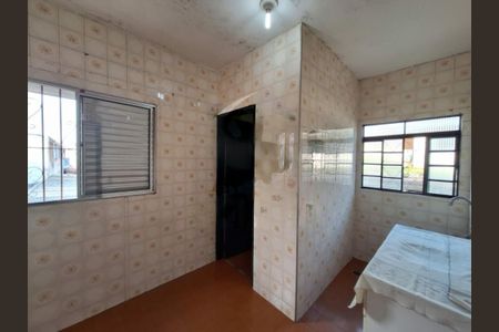 Casa à venda com 102m², 3 quartos e 2 vagas