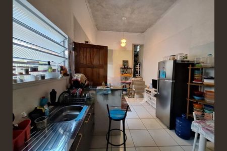 Casa à venda com 102m², 3 quartos e 2 vagas