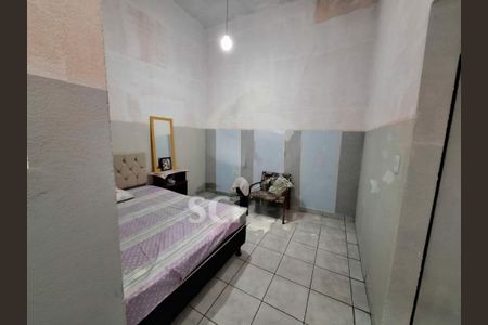 Casa à venda com 102m², 3 quartos e 2 vagas