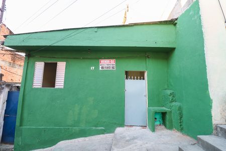 Casa à venda com 25m², 1 quarto e sem vaga