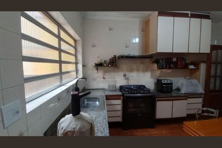 Casa à venda com 144m², 3 quartos e 2 vagas
