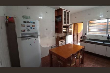Casa à venda com 144m², 3 quartos e 2 vagas