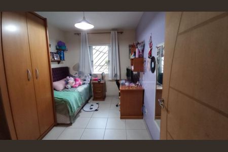 Casa à venda com 144m², 3 quartos e 2 vagas
