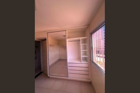 Apartamento para alugar com 70m², 3 quartos e 1 vaga Apartamento para alugar com 70m², 3 quartos e 1 vagaQuarto