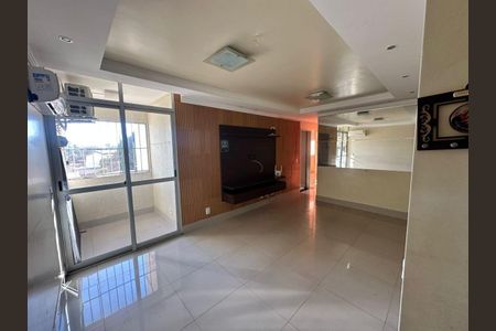 Apartamento para alugar com 70m², 3 quartos e 1 vaga Apartamento para alugar com 70m², 3 quartos e 1 vagaSala