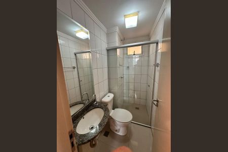 Apartamento para alugar com 70m², 3 quartos e 1 vaga Apartamento para alugar com 70m², 3 quartos e 1 vagaBanheiro