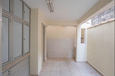 Casa de condomínio para alugar com 70m², 3 quartos e 1 vagaÁrea de Serviço