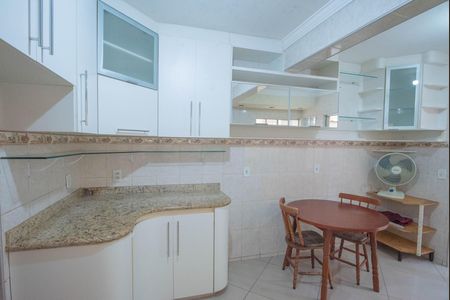 Cozinha de casa de condomínio à venda com 3 quartos, 70m² em Jardim Regina, Campinas