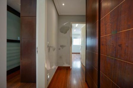 Apartamento à venda com 249m², 3 quartos e 4 vagas
