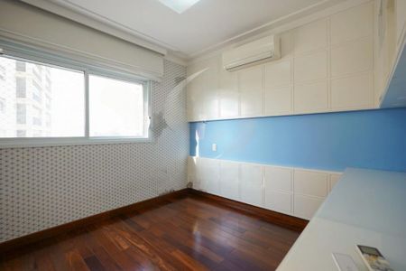 Apartamento à venda com 249m², 3 quartos e 4 vagas
