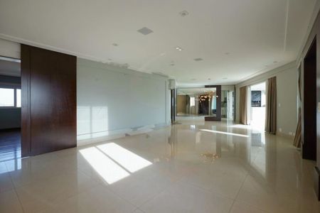 Apartamento à venda com 249m², 3 quartos e 4 vagas