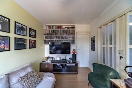 Apartamento à venda com 136m², 4 quartos e 3 vagas