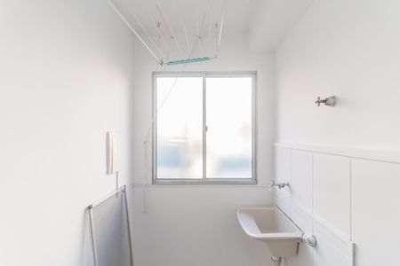 Apartamento para alugar com 65m², 3 quartos e 1 vagaÁrea de Serviço