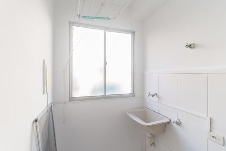 Apartamento para alugar com 65m², 3 quartos e 1 vagaÁrea de Serviço