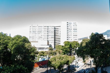 Vista da Sacada de apartamento à venda com 2 quartos, 53m² em Maracanã, Rio de Janeiro