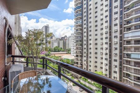 Apartamento à venda com 143m², 2 quartos e 2 vagas