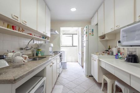 Apartamento à venda com 143m², 2 quartos e 2 vagas