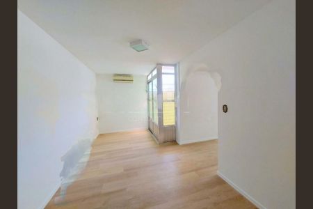 Casa à venda com 3 quartos, 250m² em Jardim Umuarama, São Paulo