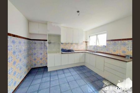 Casa à venda com 3 quartos, 250m² em Jardim Umuarama, São Paulo