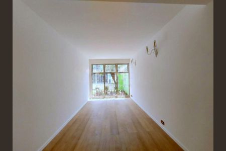 Casa à venda com 3 quartos, 250m² em Jardim Umuarama, São Paulo